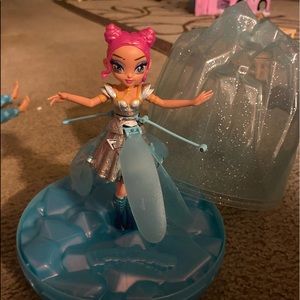 Hatchimals pixie flyer